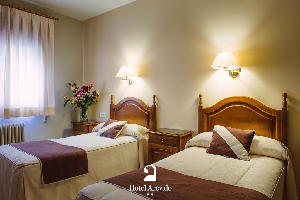 Hotel Arevalo Куэнка Номер фото