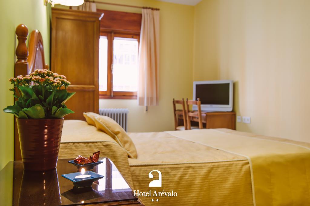 Hotel Arevalo Куэнка Номер фото