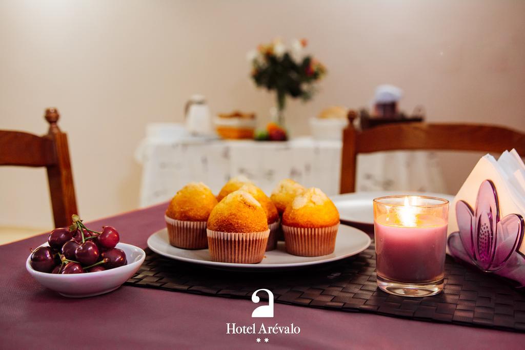 Hotel Arevalo Куэнка Экстерьер фото